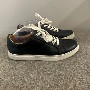 Jack Rogers Woman’s Black Leather Sneakers Size 10